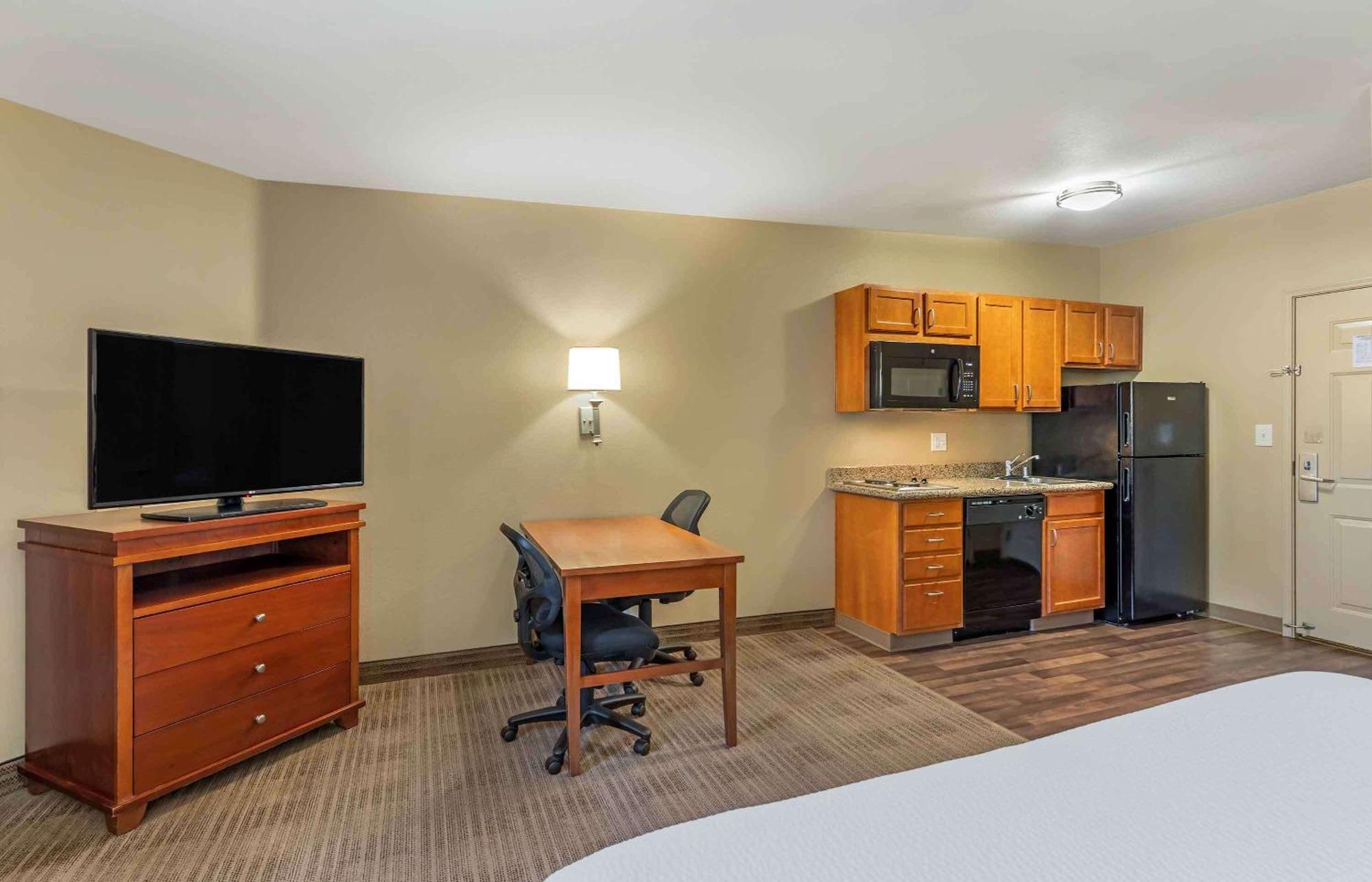 Extended Stay America Suites - Bakersfield - Chester Lane Exterior foto